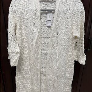 Open front long knitted white cardigan